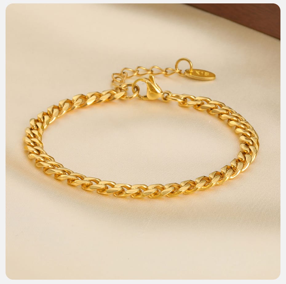 Curb Chain Bracelet