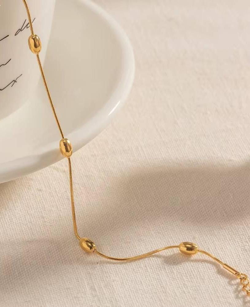 Dainty Gold Station Bracelet