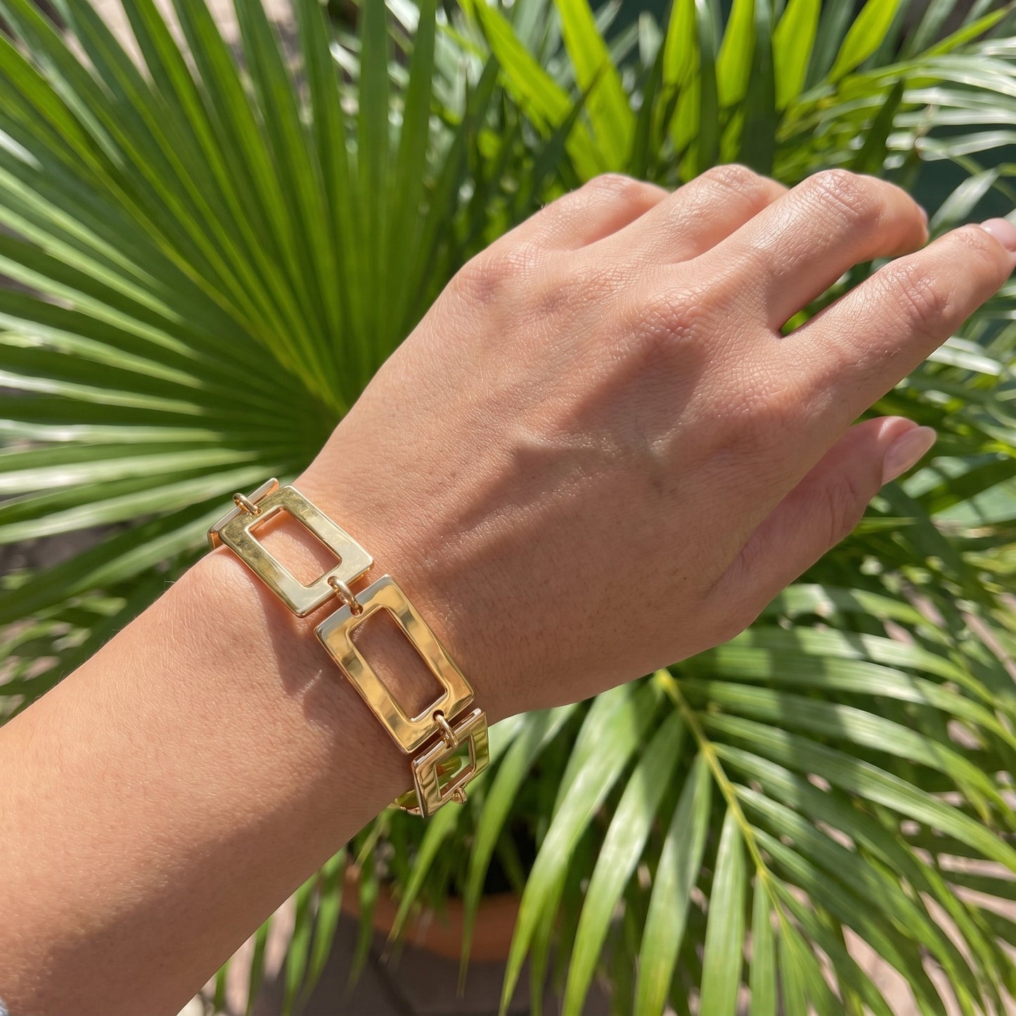 Elara Frame Bracelet