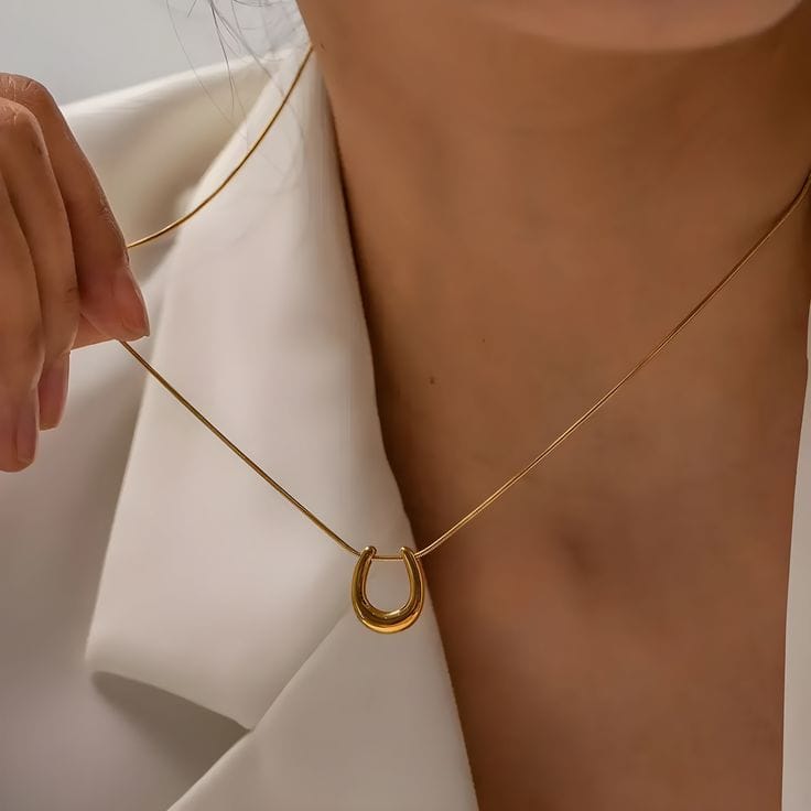 Lucky Horseshoe Necklace