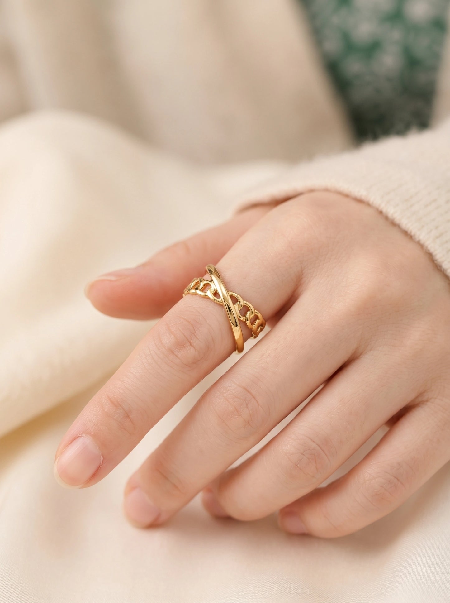 Anya Textured Ring