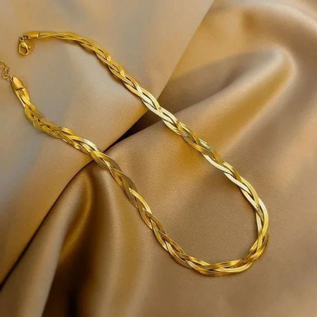 Triple herringbone Necklace