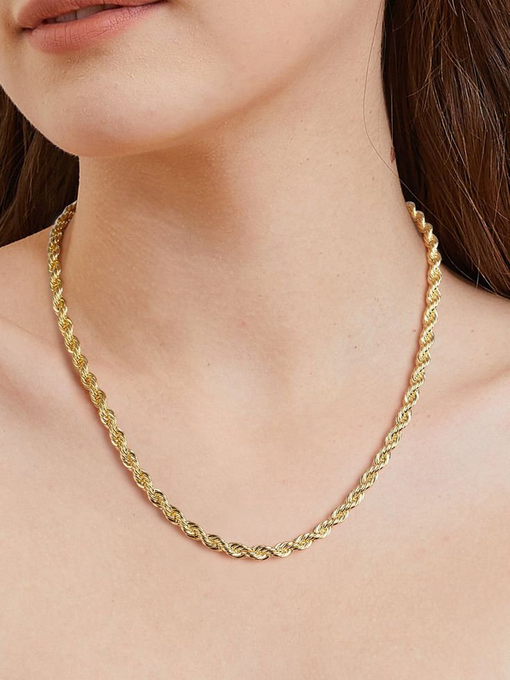 Twist Design Necklace