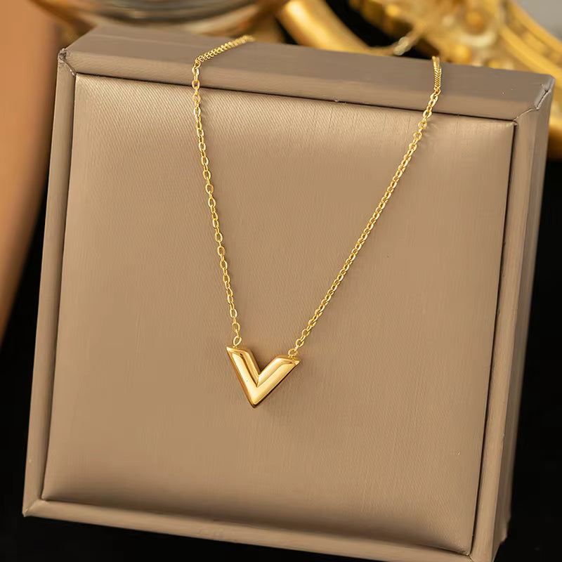 V Necklace
