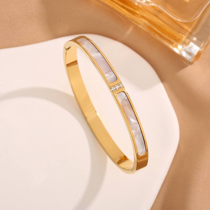 Mother Of Pearl Gold Bracelet