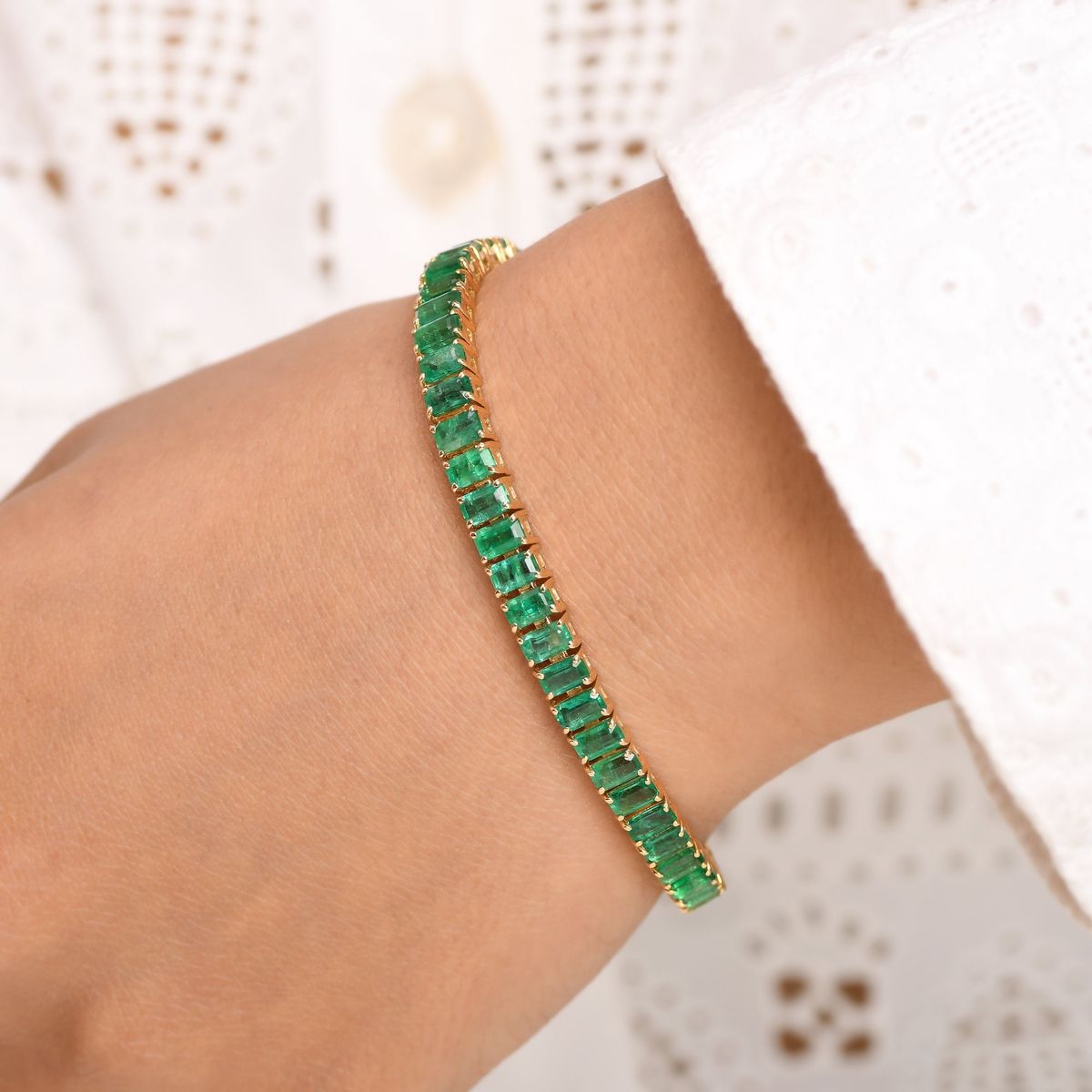 Cubic Zirconia Decor Bracelet