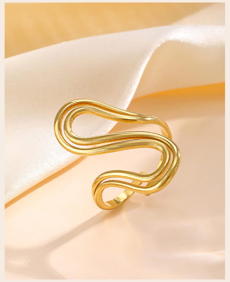 Abstract S-Shape Cuff Ring