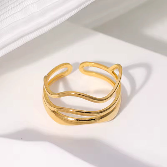 Anya Textured Ring