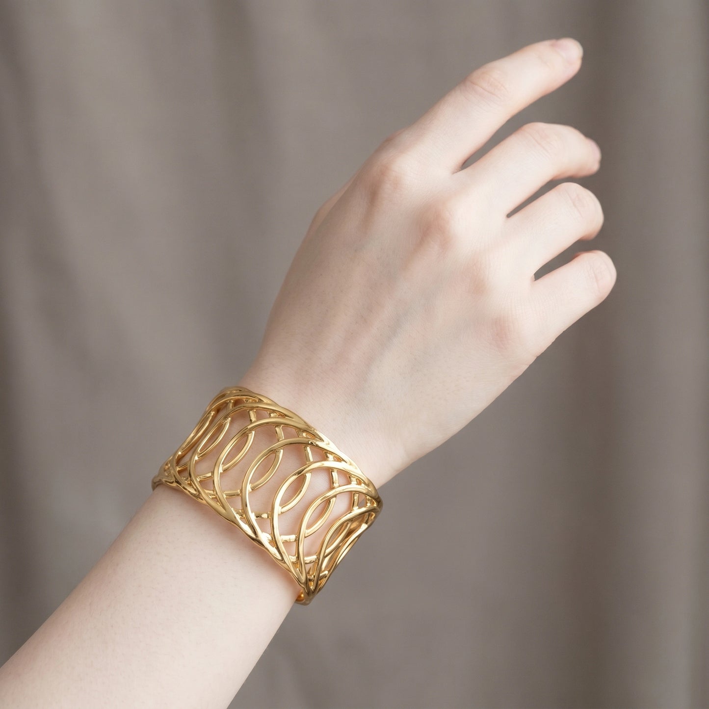 Cartier Love Screw Bracelet