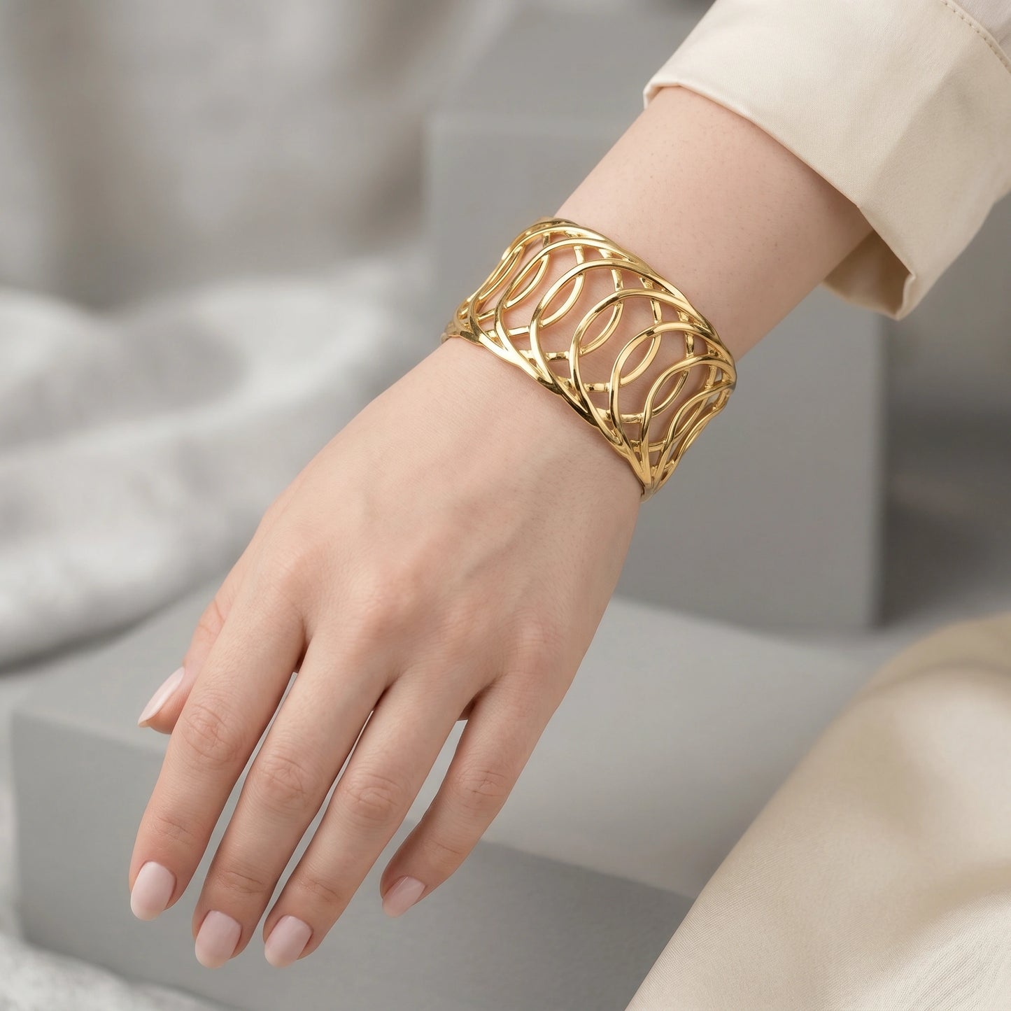 Cartier Love Screw Bracelet