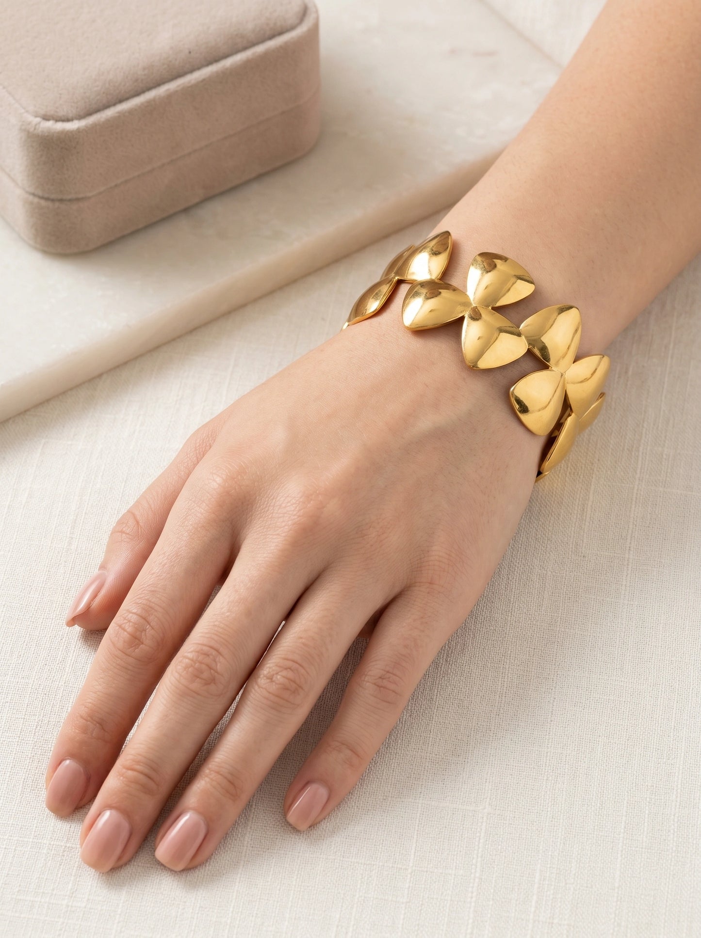 Golden Wings Bracelet