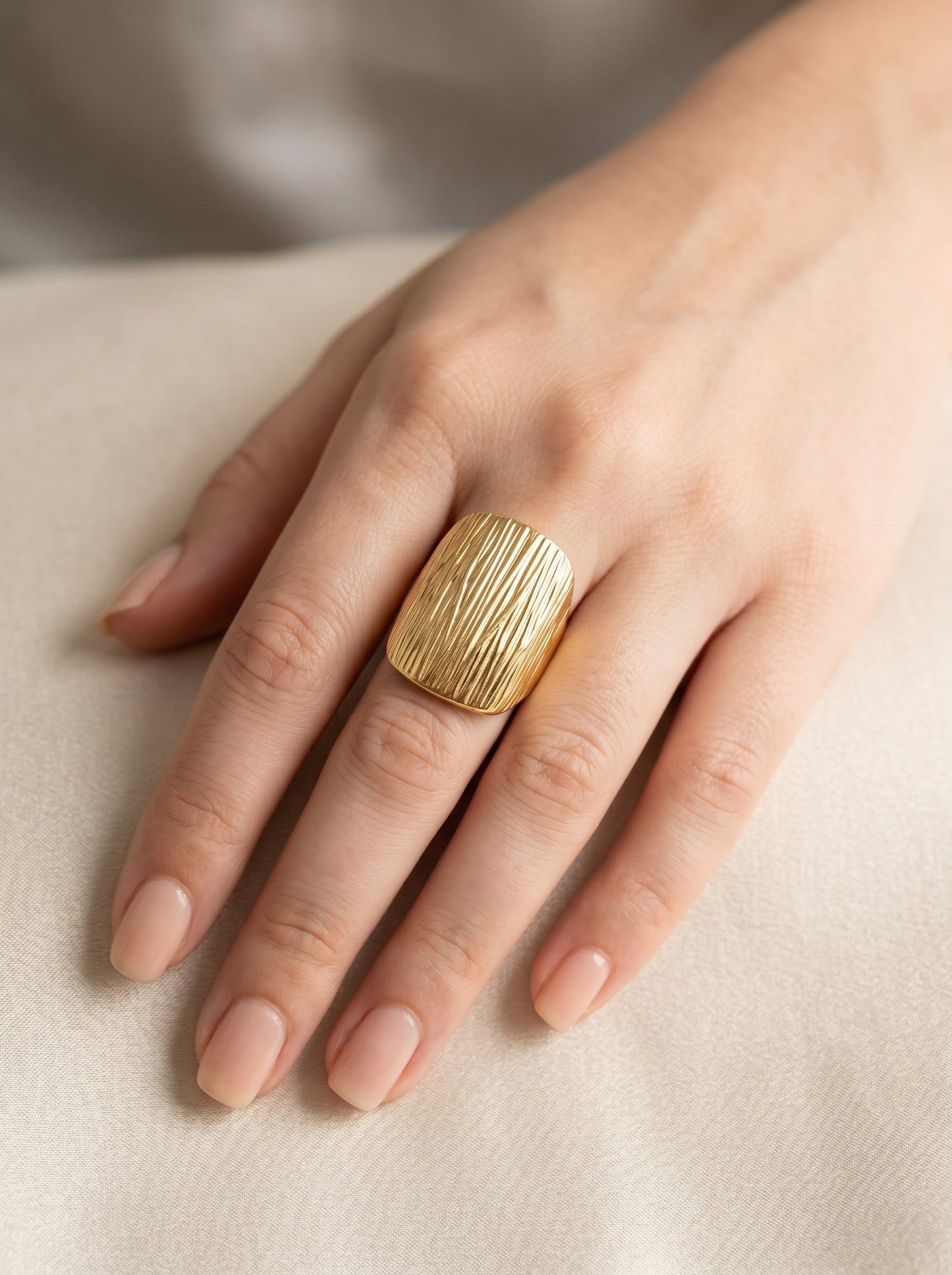 Anya Textured Ring