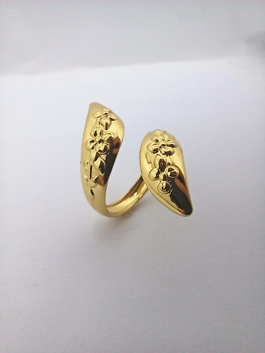 Flowers Open Ring