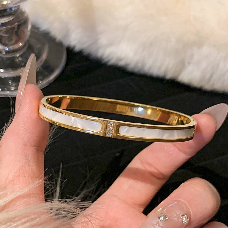 Mother Of Pearl Gold Bracelet