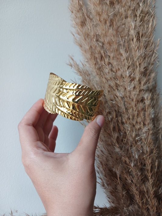 Large Tree Leaf Bracelet